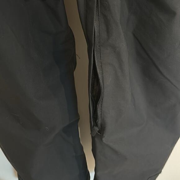 Quicksilver Utility 8K Relaxed Fit Black Snow Pants Size L NWT - Picture 6 of 10